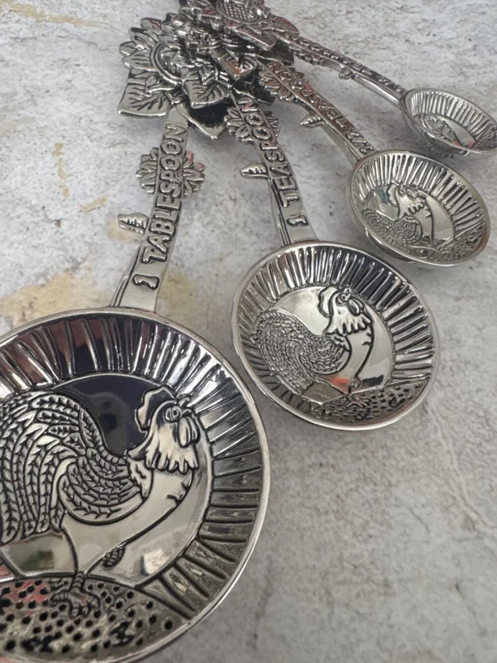 Live Laugh Love Silver Rooster Measuring Spoons Giftable NWT